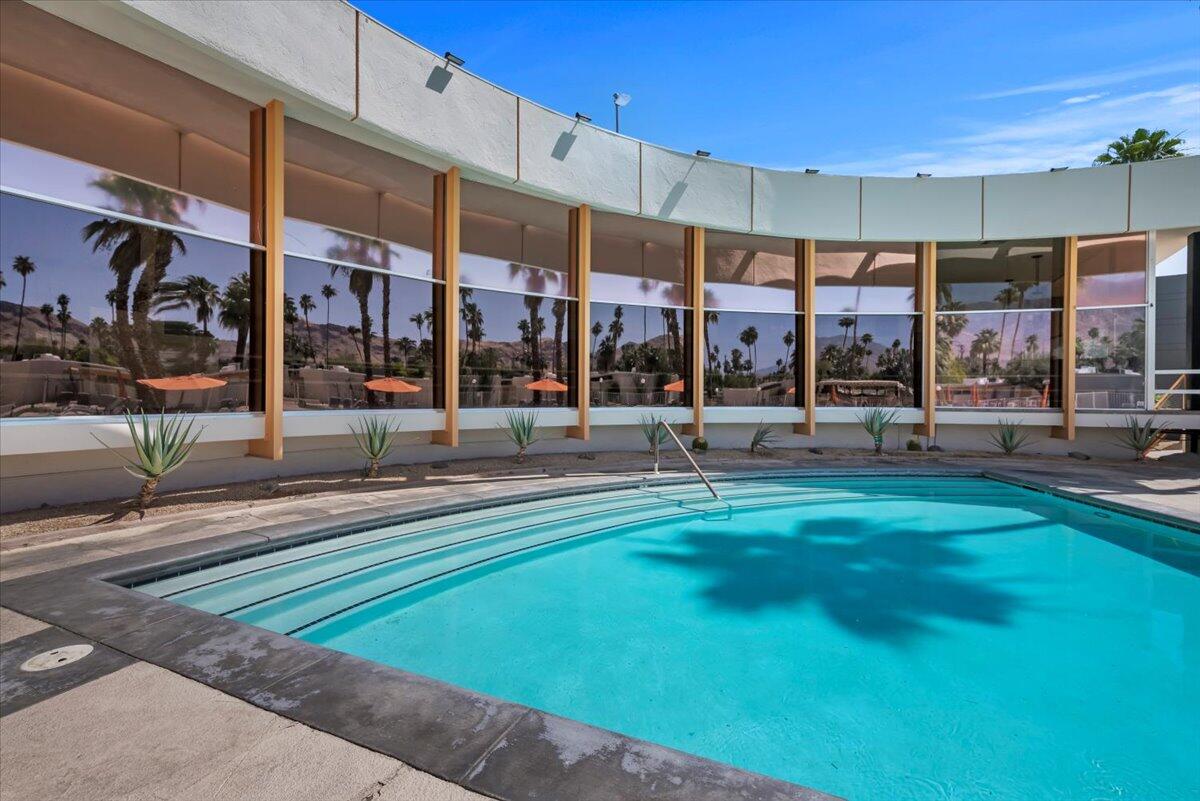 1111 E Palm Canyon DR Unit: 118