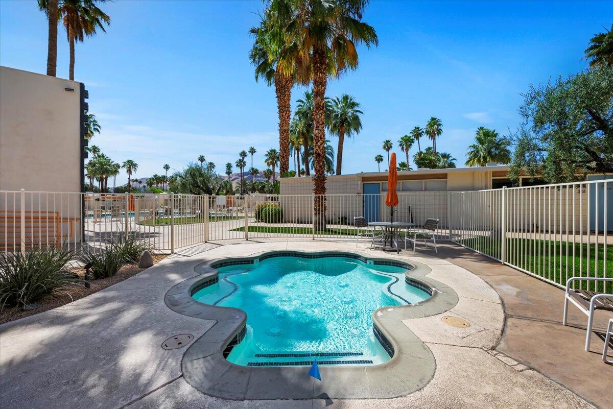 1111 E Palm Canyon DR Unit: 118