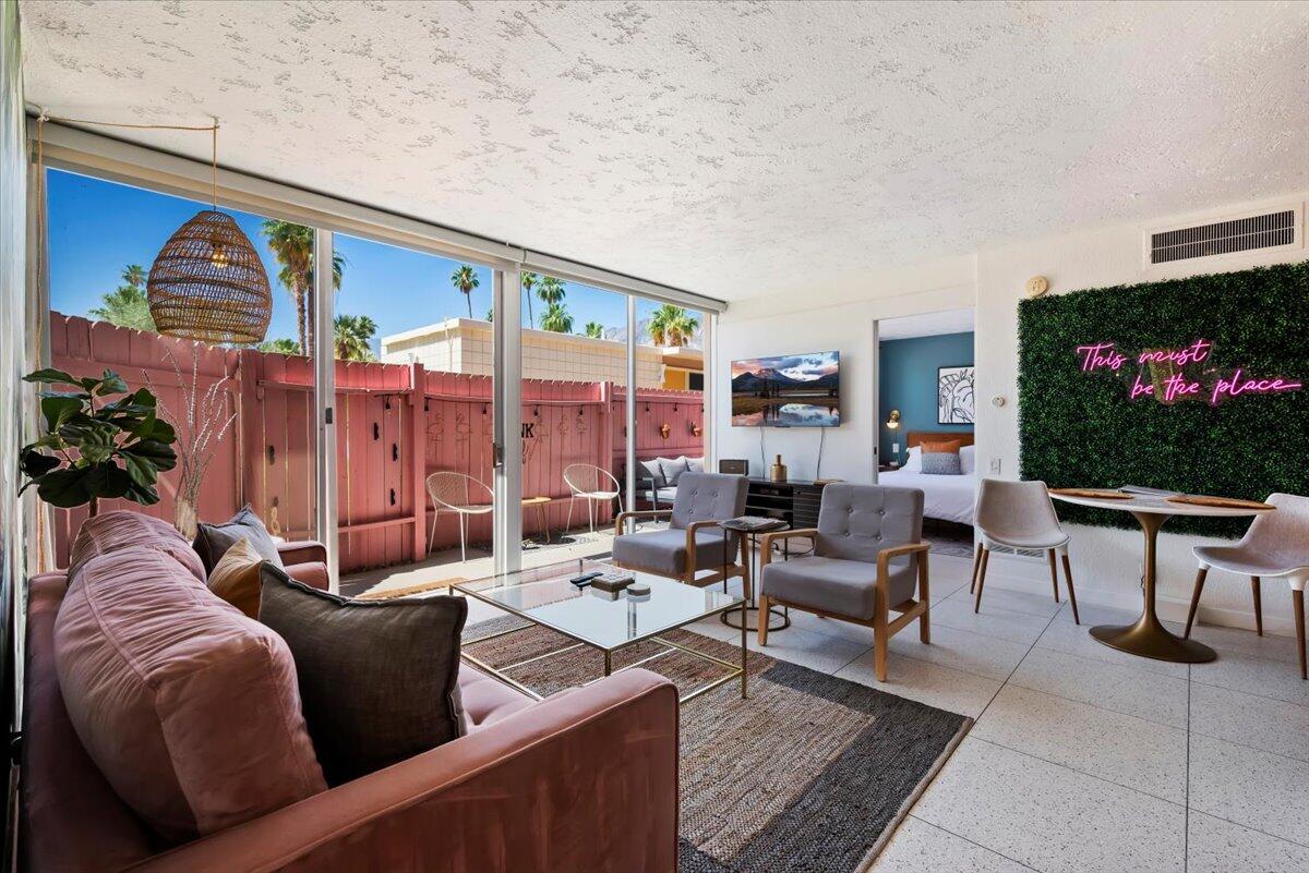 1111 E Palm Canyon DR Unit: 118