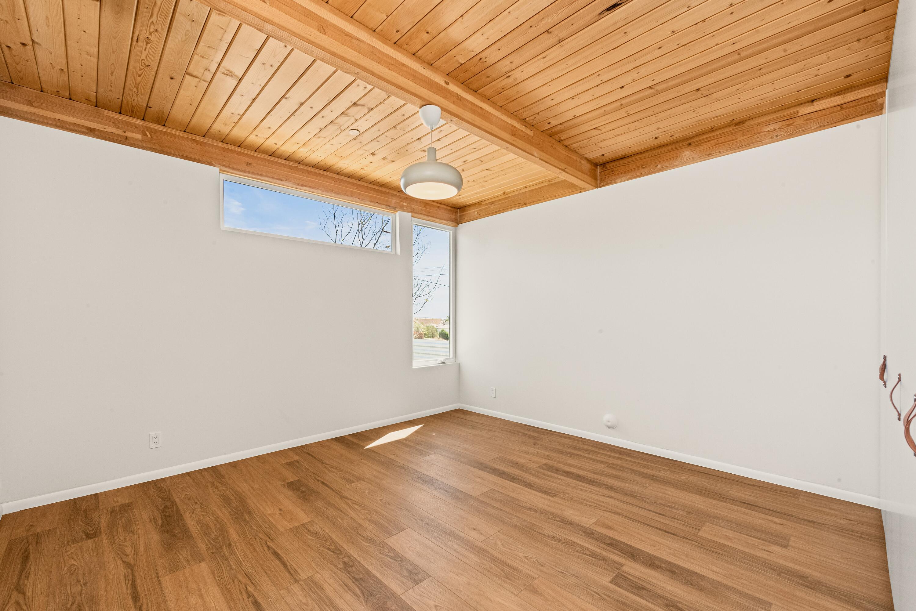 68035 Calle Cerrito