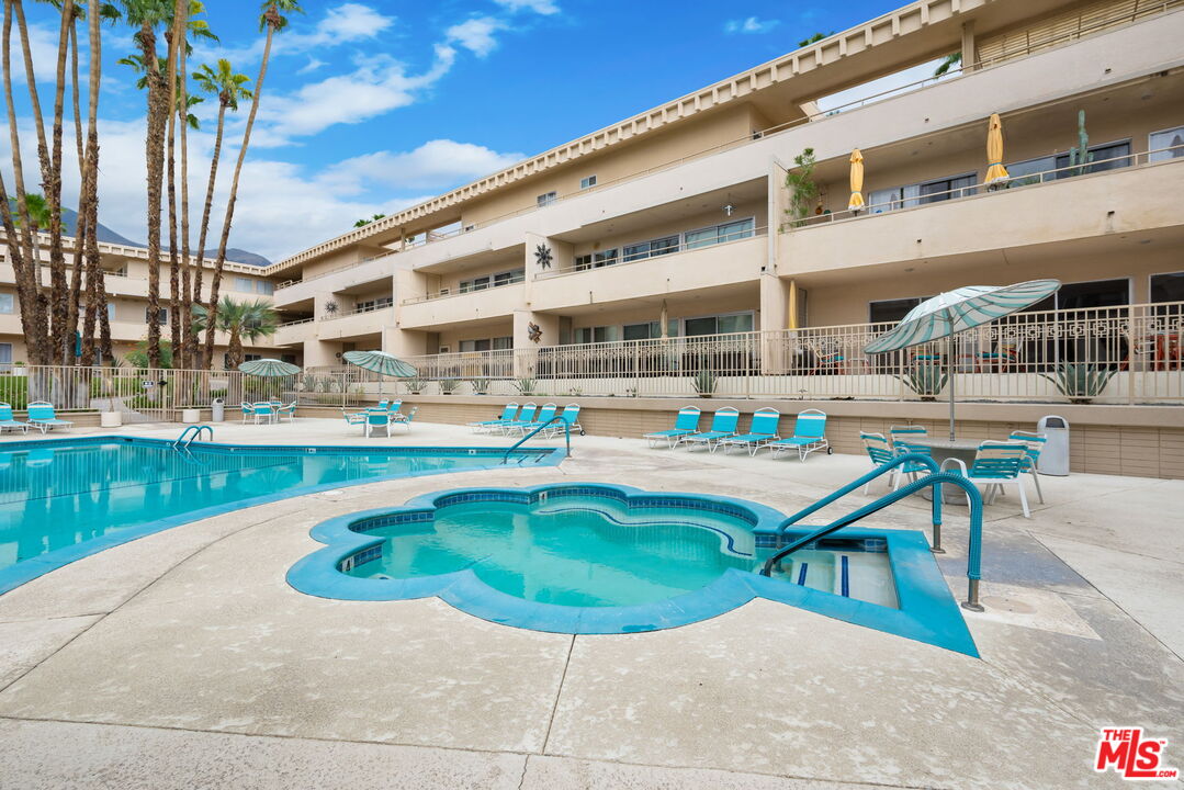 277 E Alejo Rd Unit: 219