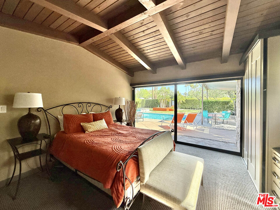 13 Palomino Rd
