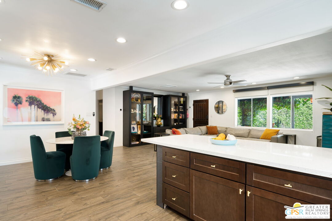 1861 S Palm Canyon Dr