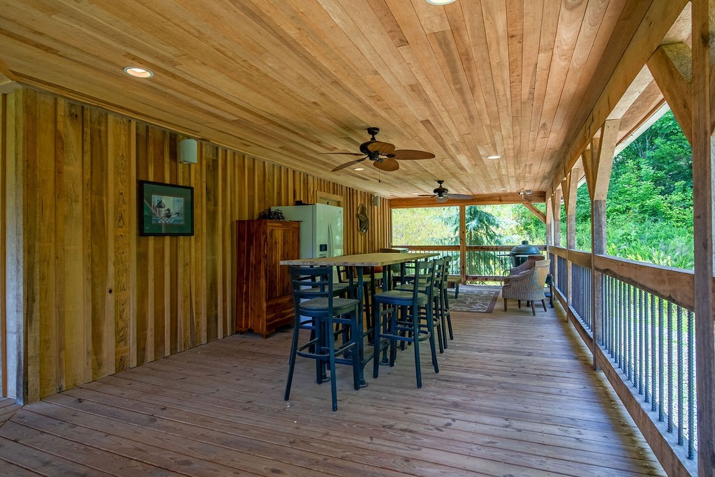 59 Russell Ln