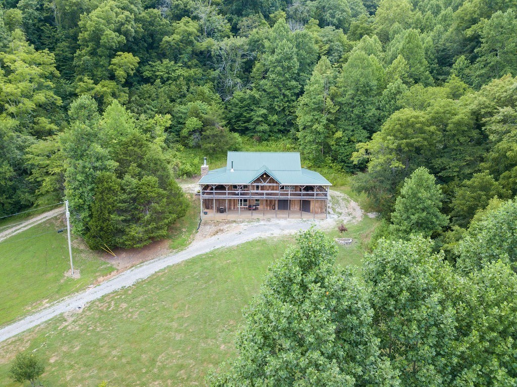 59 Russell Ln