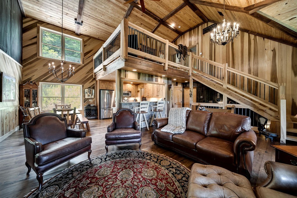 59 Russell Ln