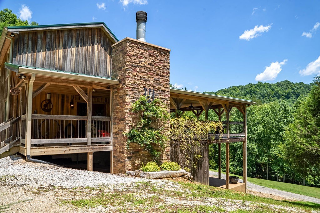 59 Russell Ln