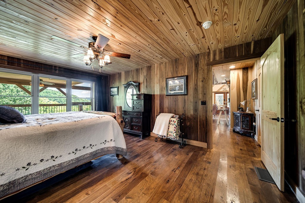 59 Russell Ln