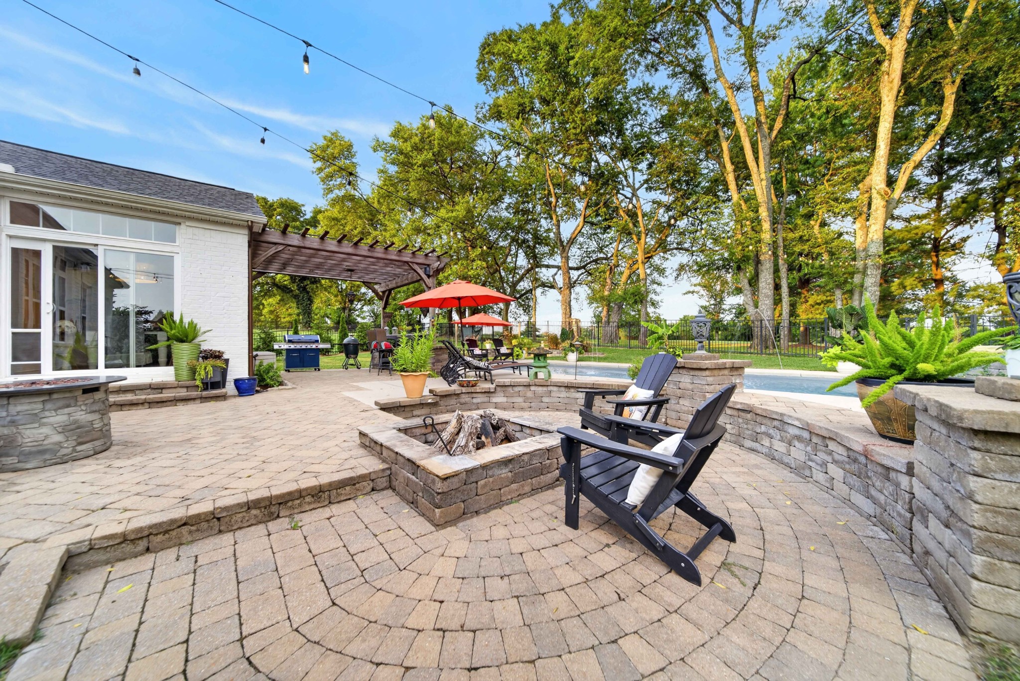 424 Fannis Cir