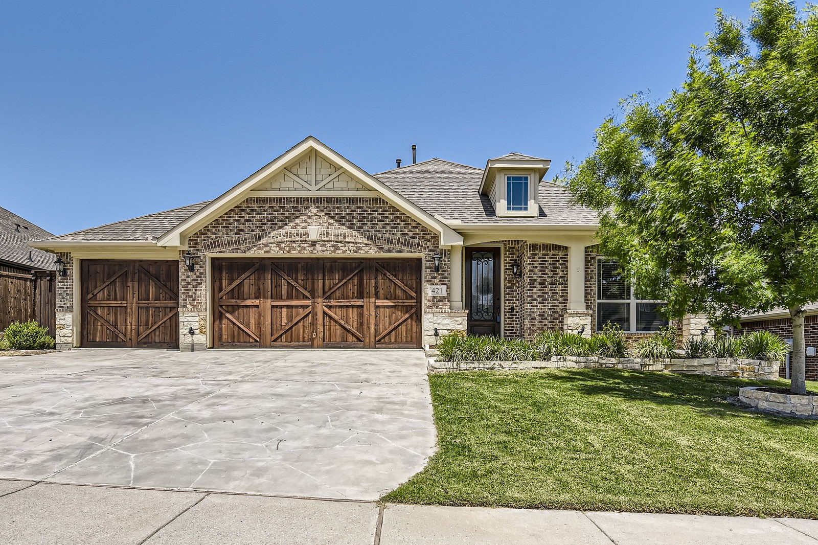 421 Cedar Ridge Drive