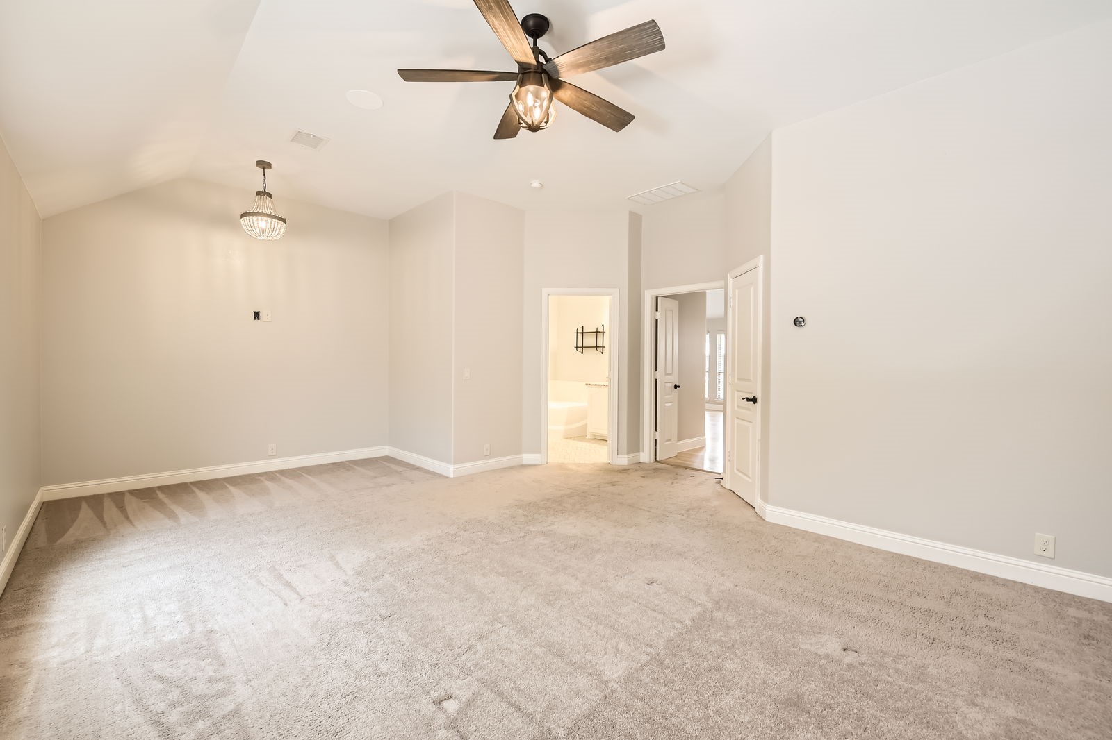 421 Cedar Ridge Drive