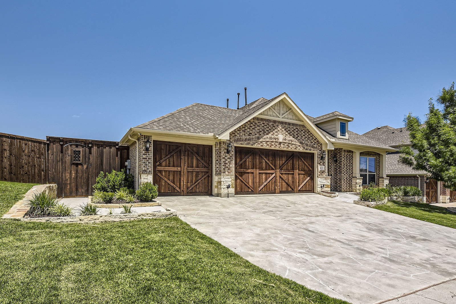 421 Cedar Ridge Drive