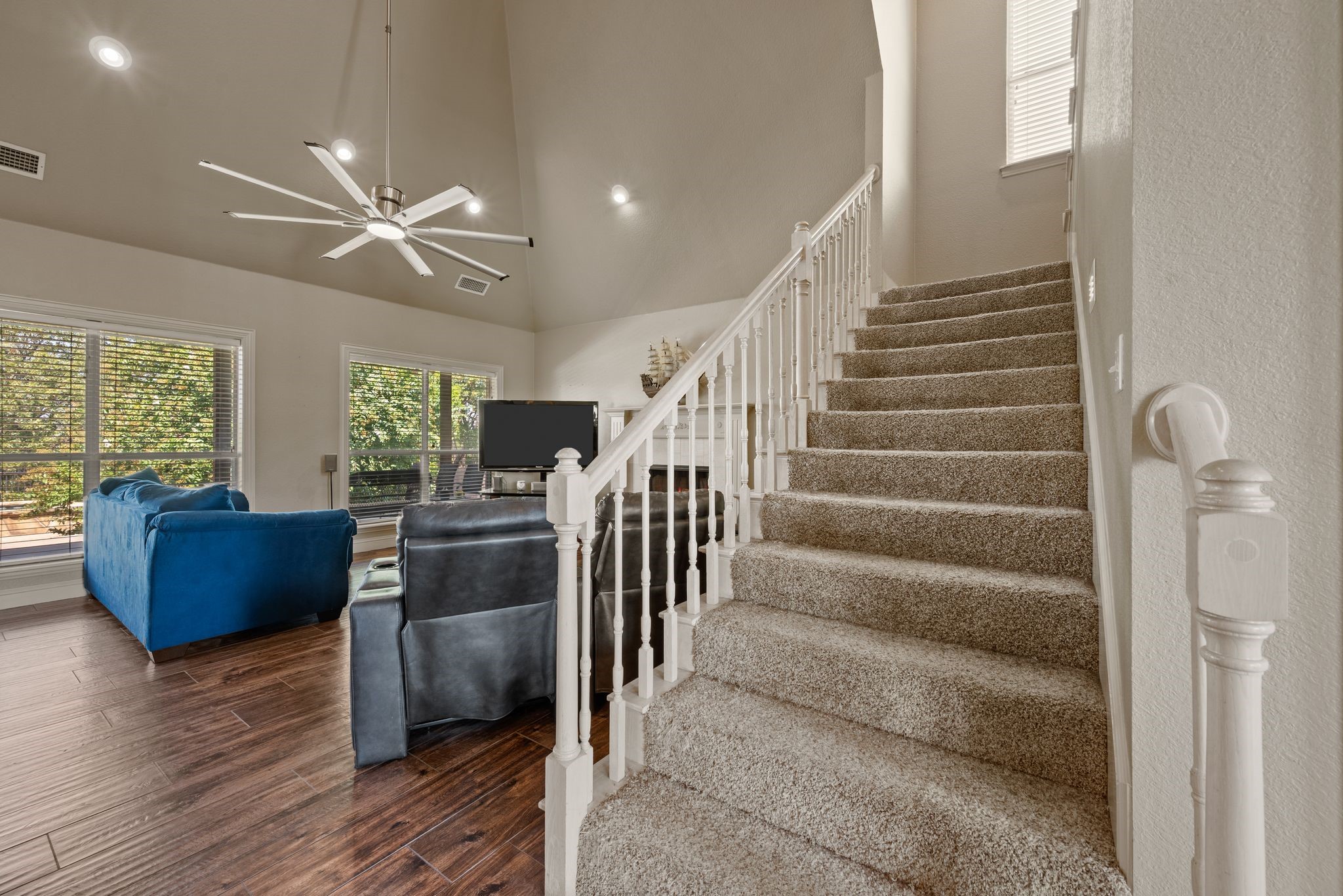 3409 Foot Hills Drive