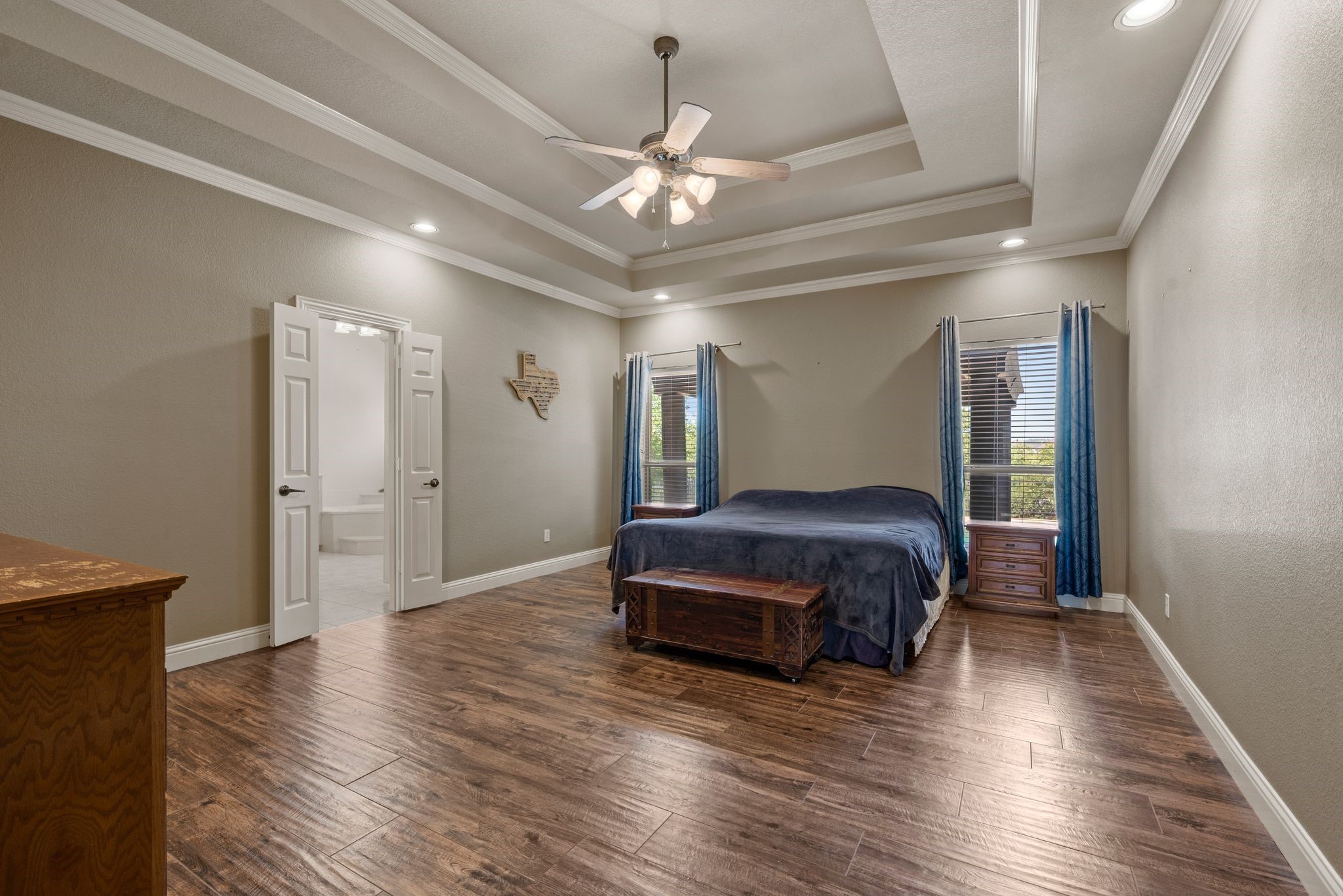 3409 Foot Hills Drive