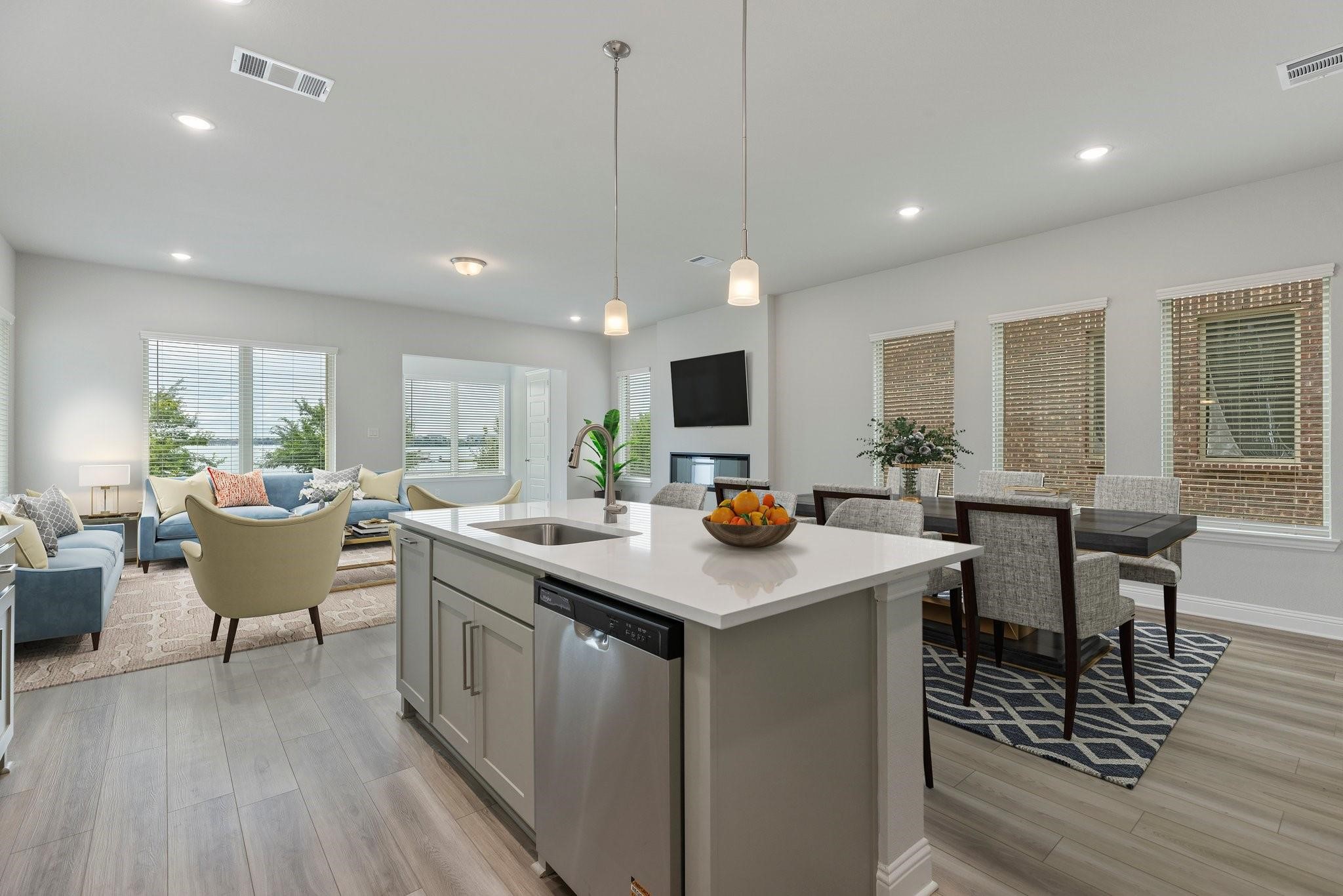 7013 Sunset Boulevard