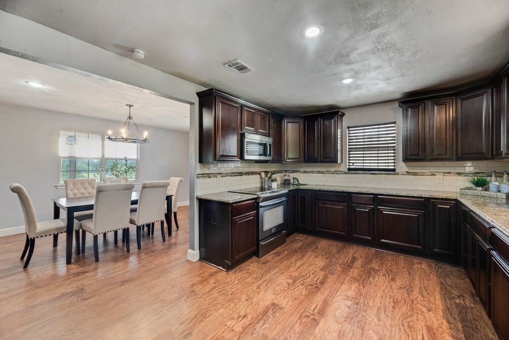 10752 County Road 312