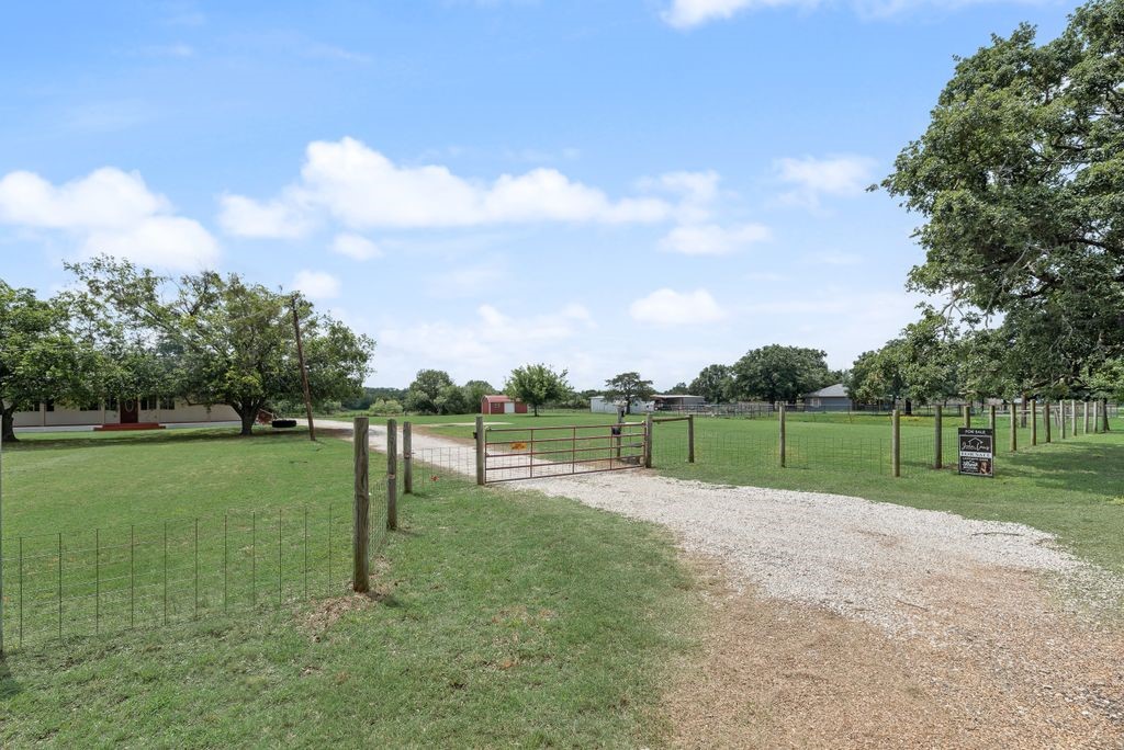 10752 County Road 312