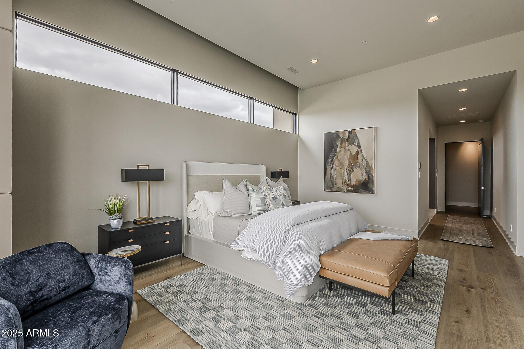 37200 N CAVE CREEK Road, 1023