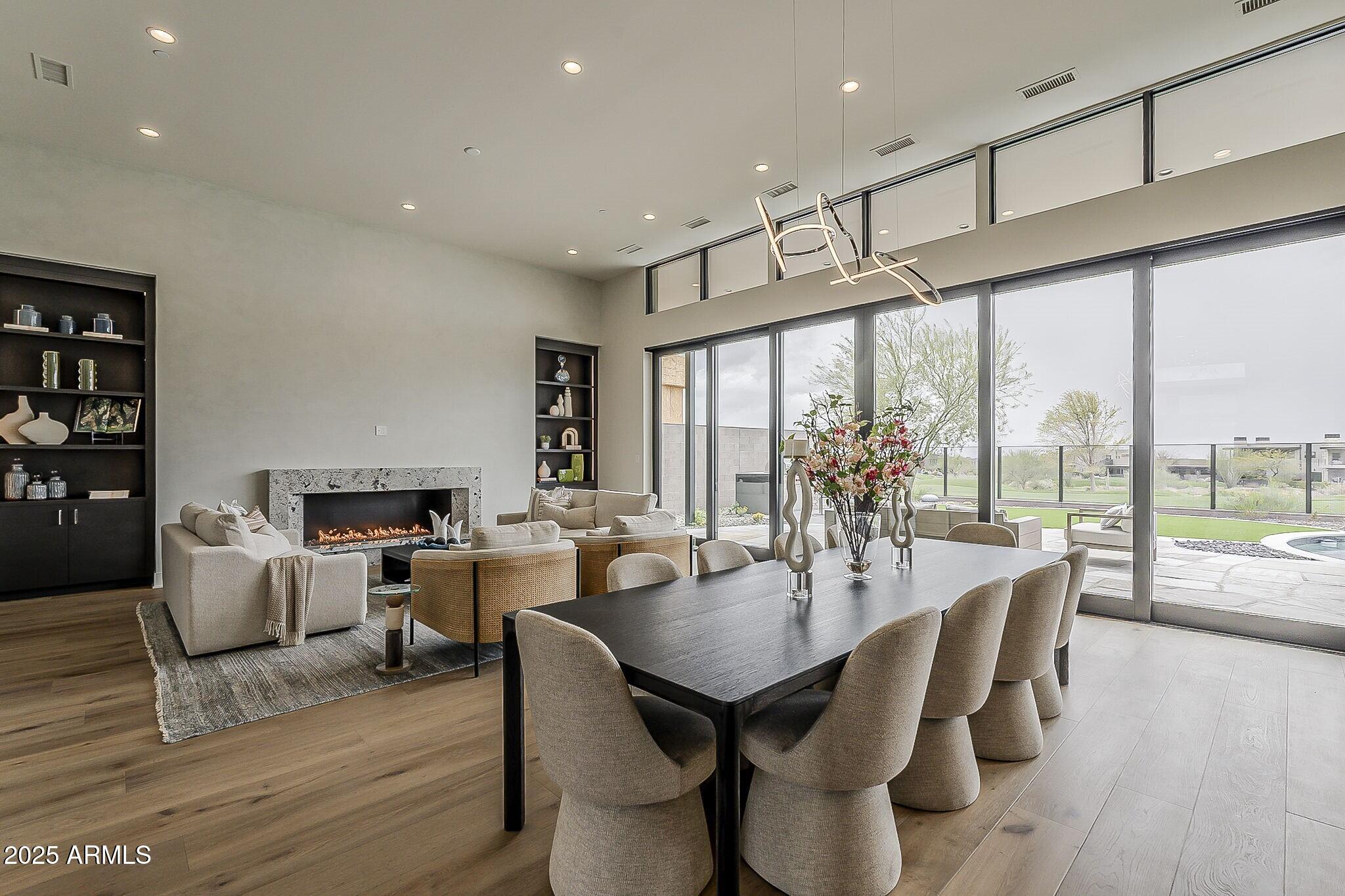37200 N CAVE CREEK Road, 1023