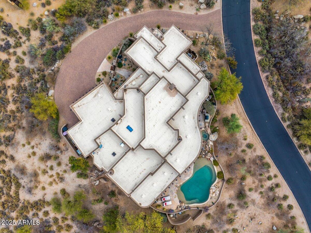 10712 E PROSPECT POINT Drive