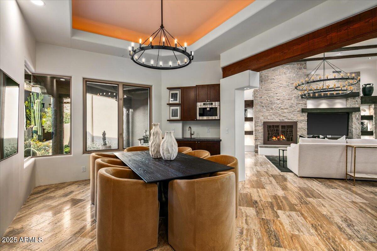 10712 E PROSPECT POINT Drive