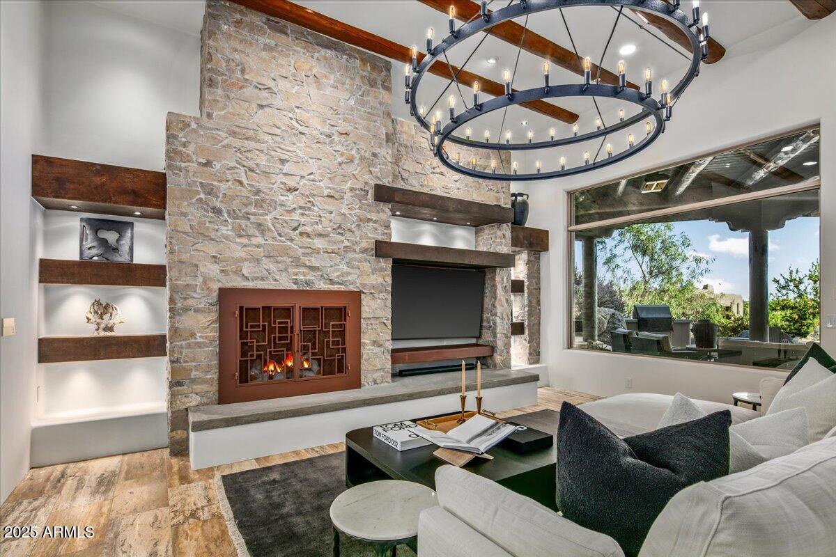 10712 E PROSPECT POINT Drive