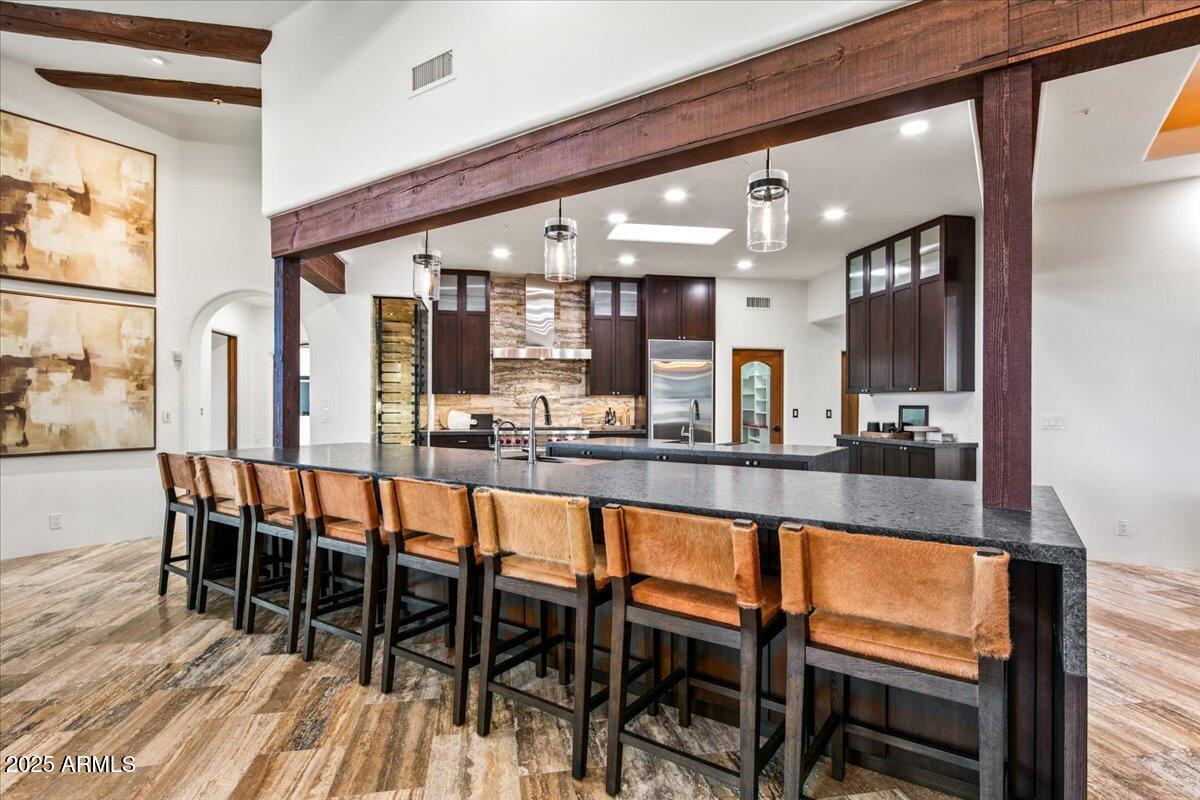 10712 E PROSPECT POINT Drive