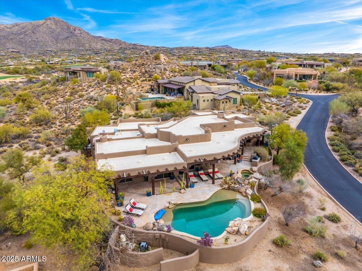 10712 E PROSPECT POINT Drive