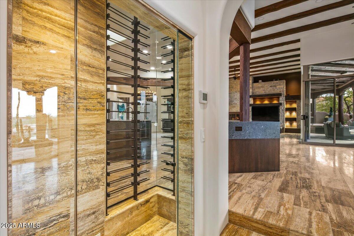 10712 E PROSPECT POINT Drive