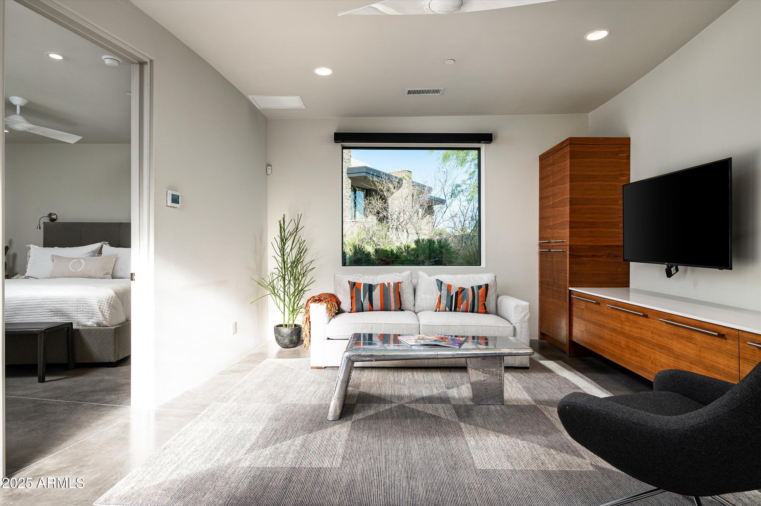 11221 E HONEY MESQUITE Drive