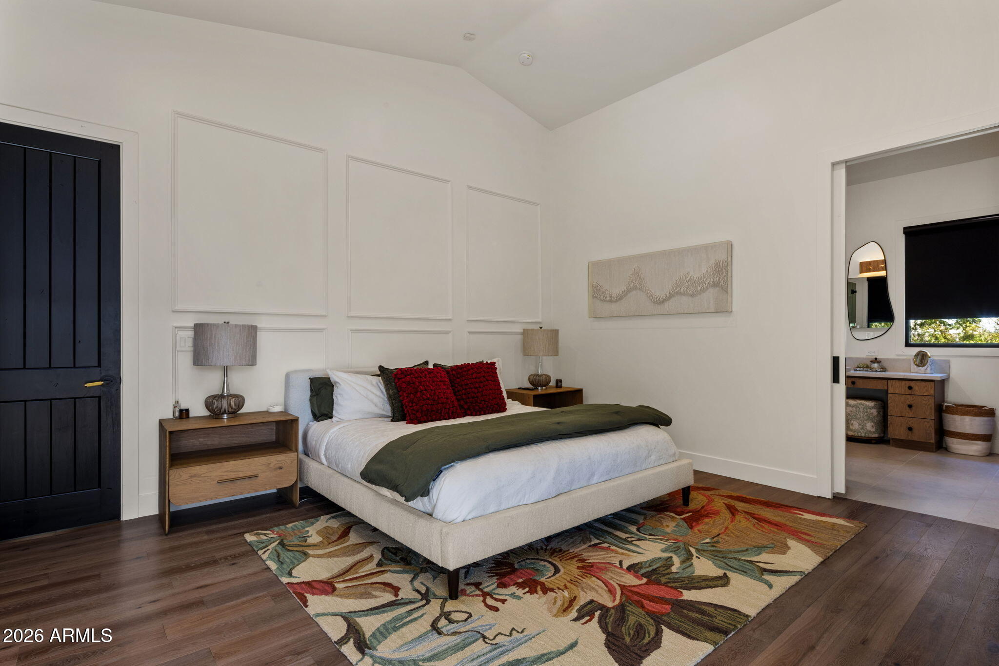 8002 N IRONWOOD Drive