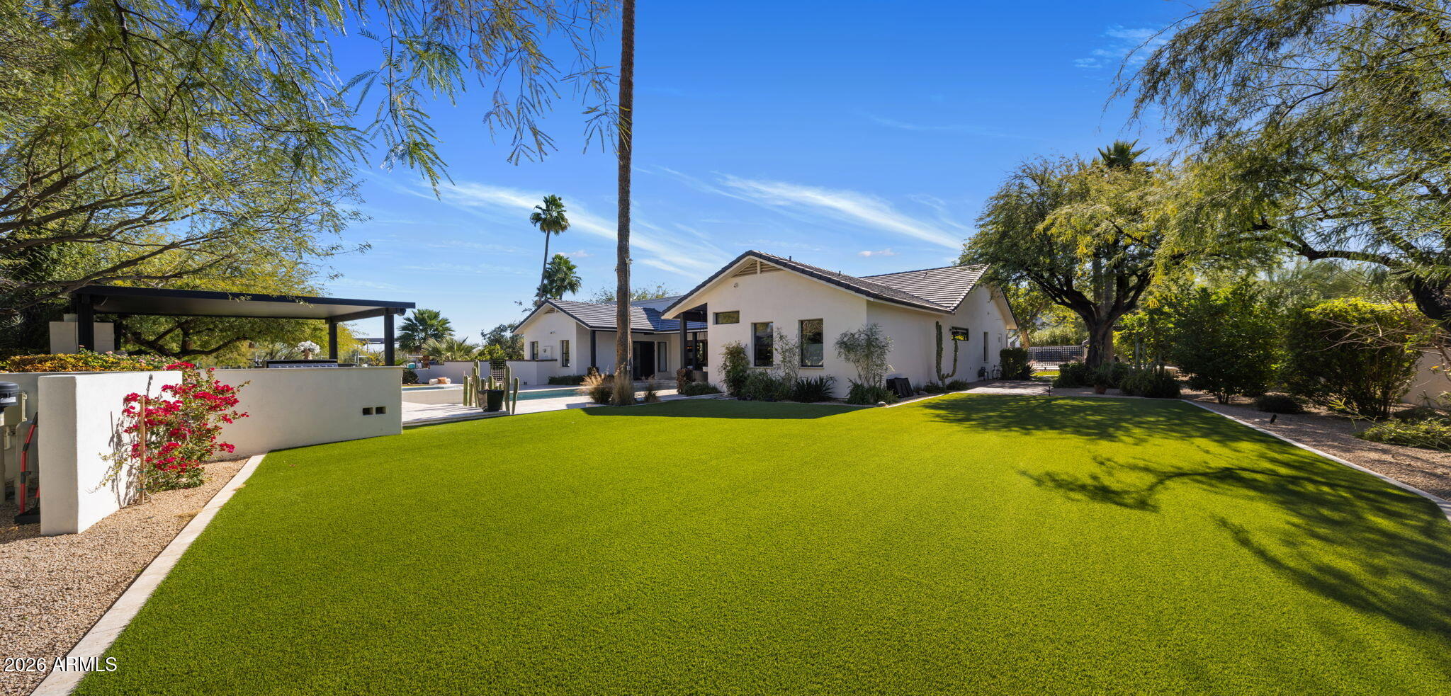 8002 N IRONWOOD Drive