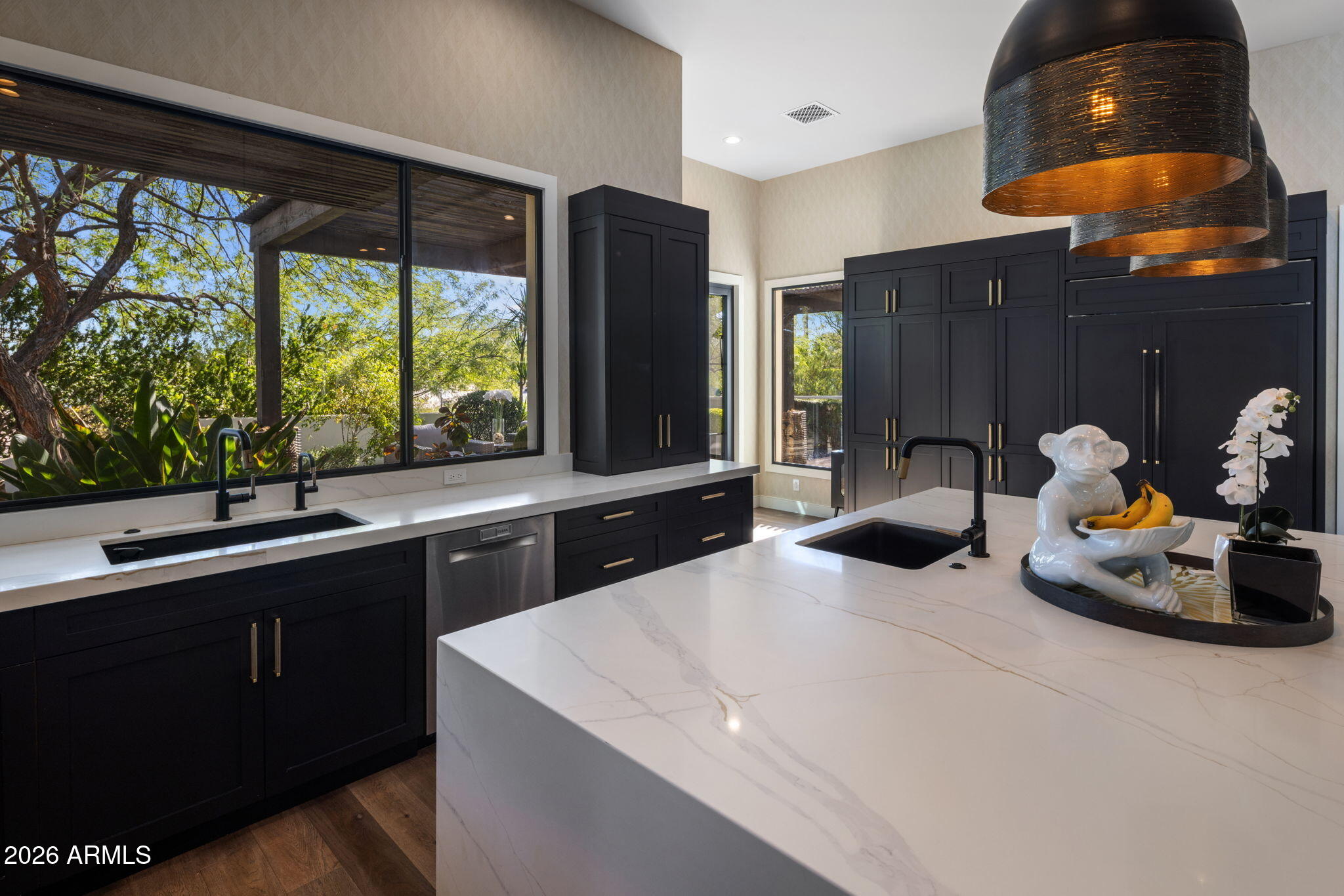 8002 N IRONWOOD Drive