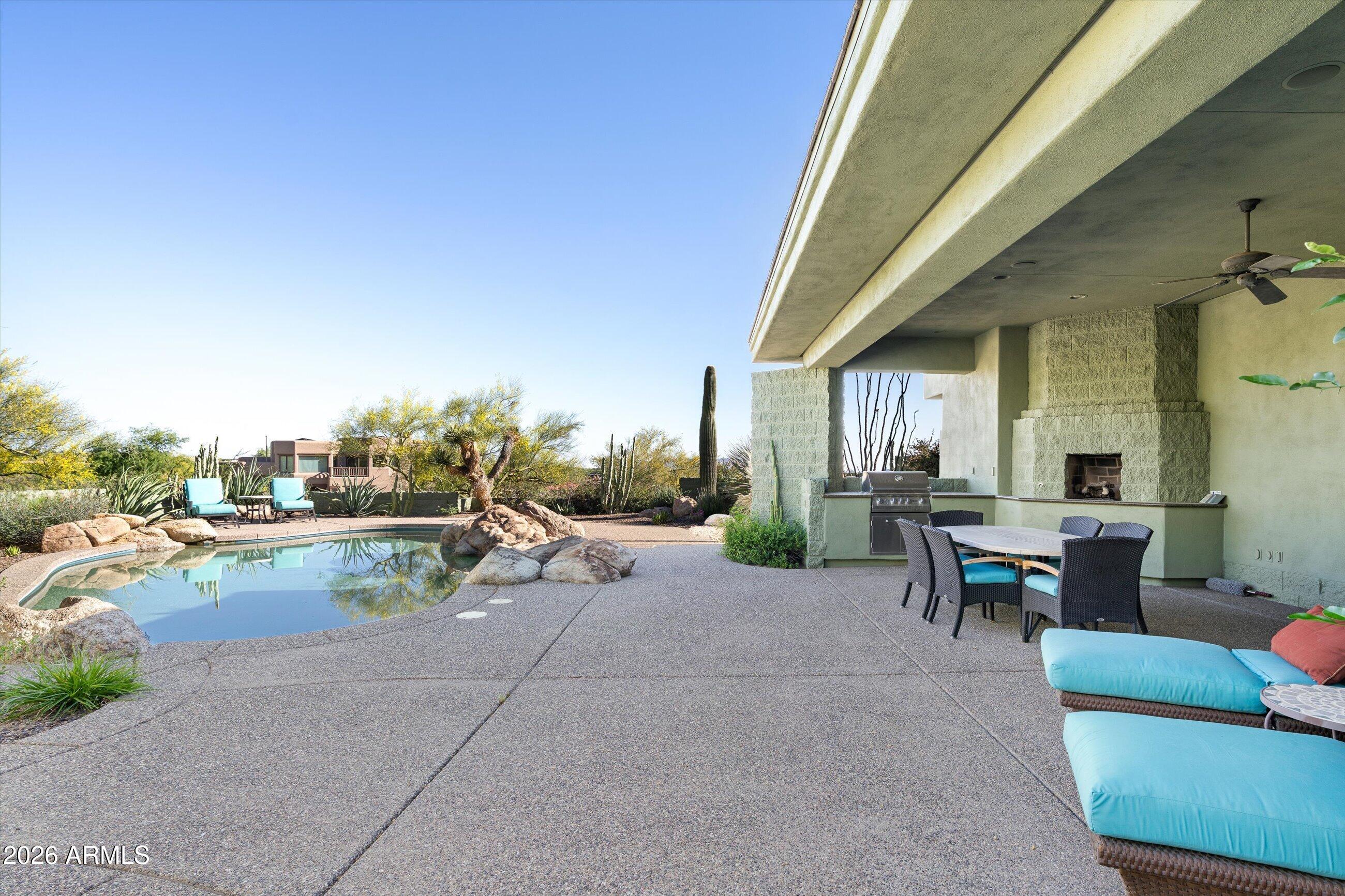 11025 E HONEY MESQUITE Drive