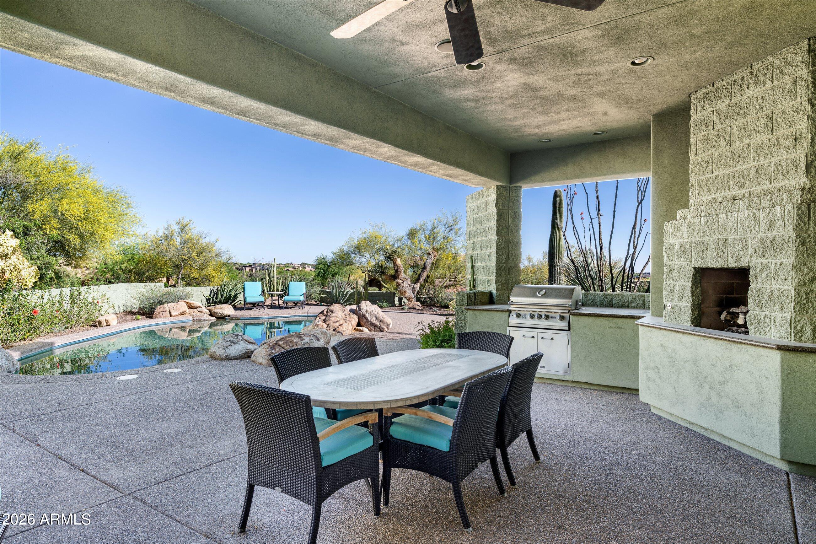 11025 E HONEY MESQUITE Drive