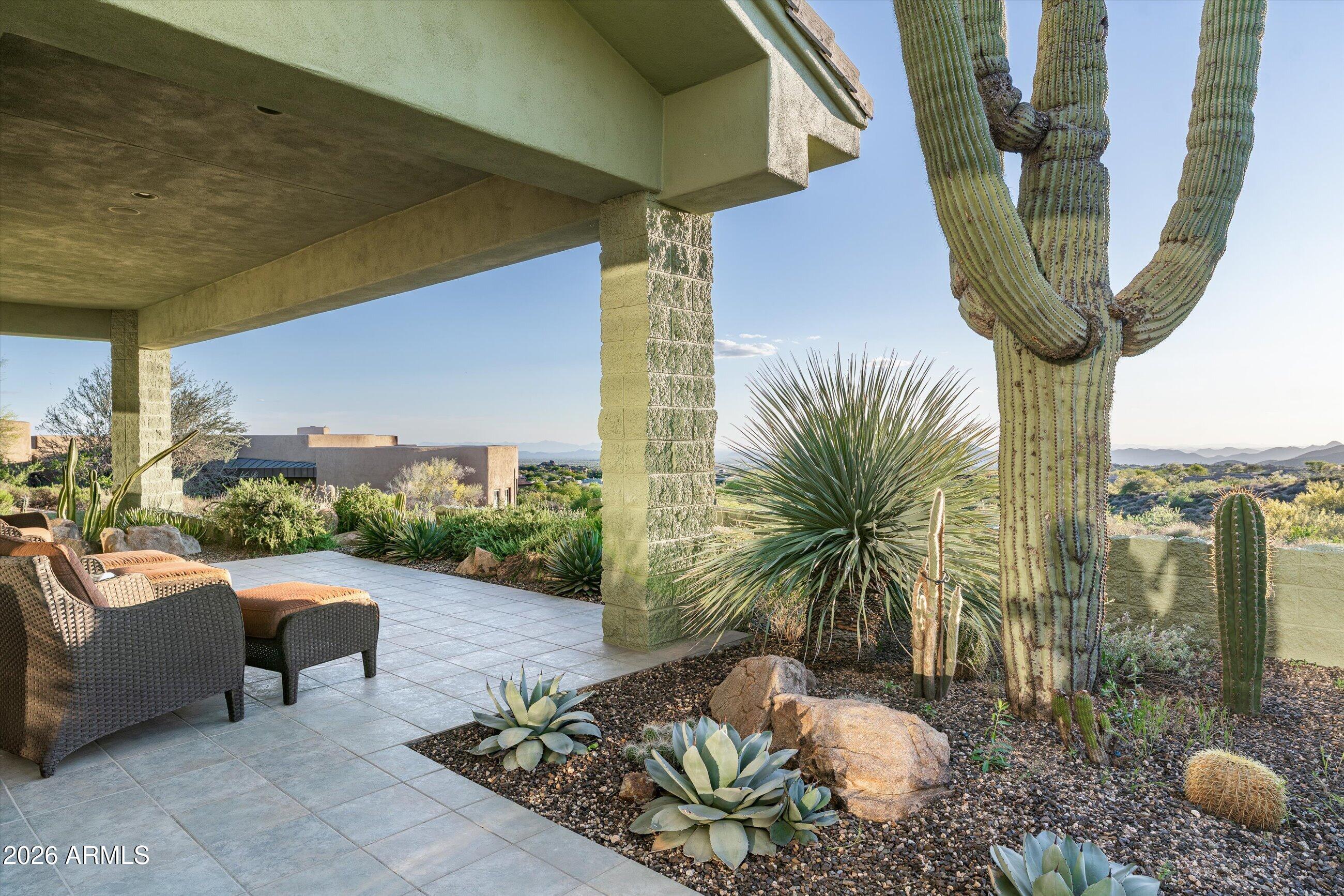 11025 E HONEY MESQUITE Drive