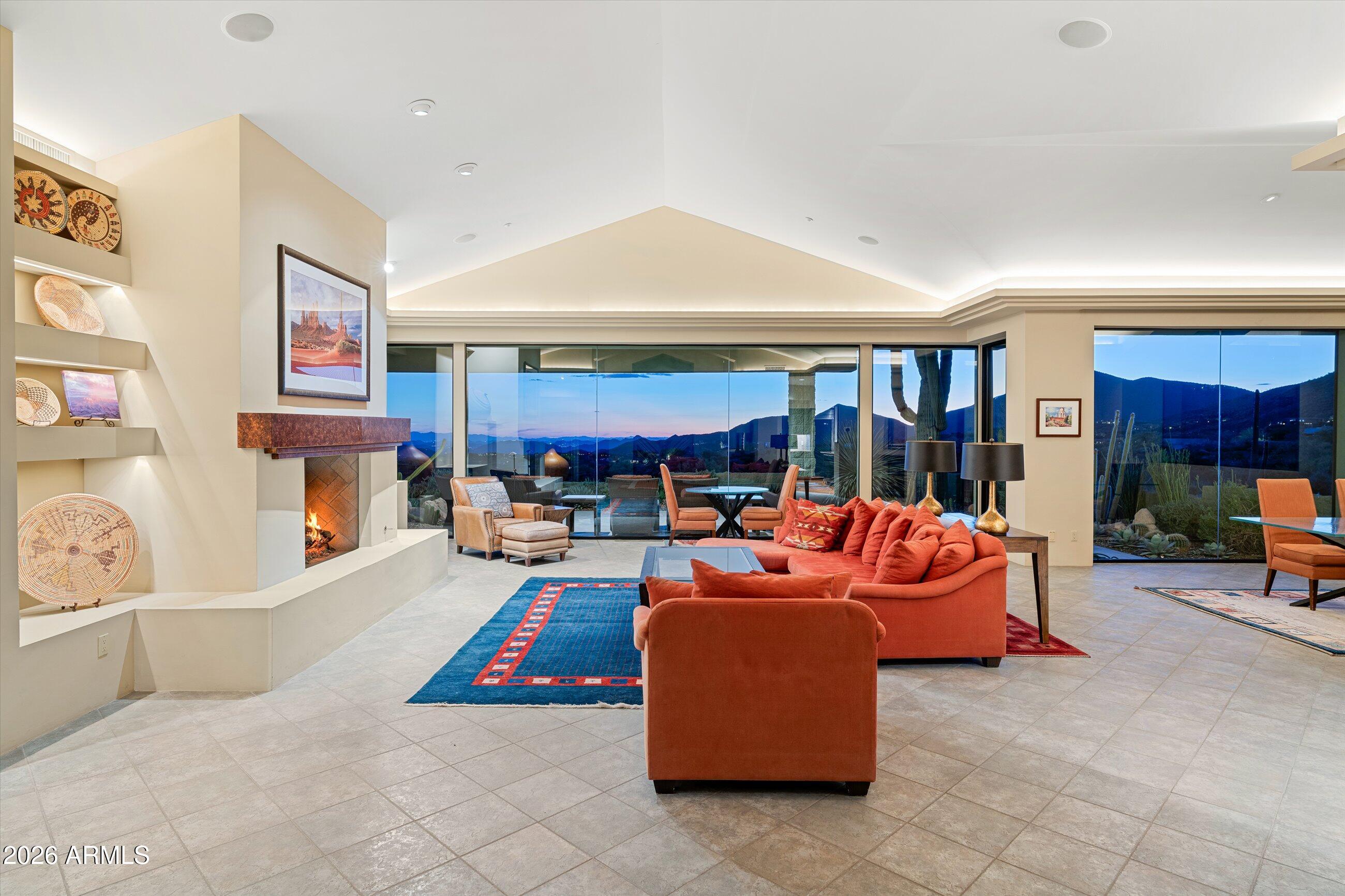 11025 E HONEY MESQUITE Drive