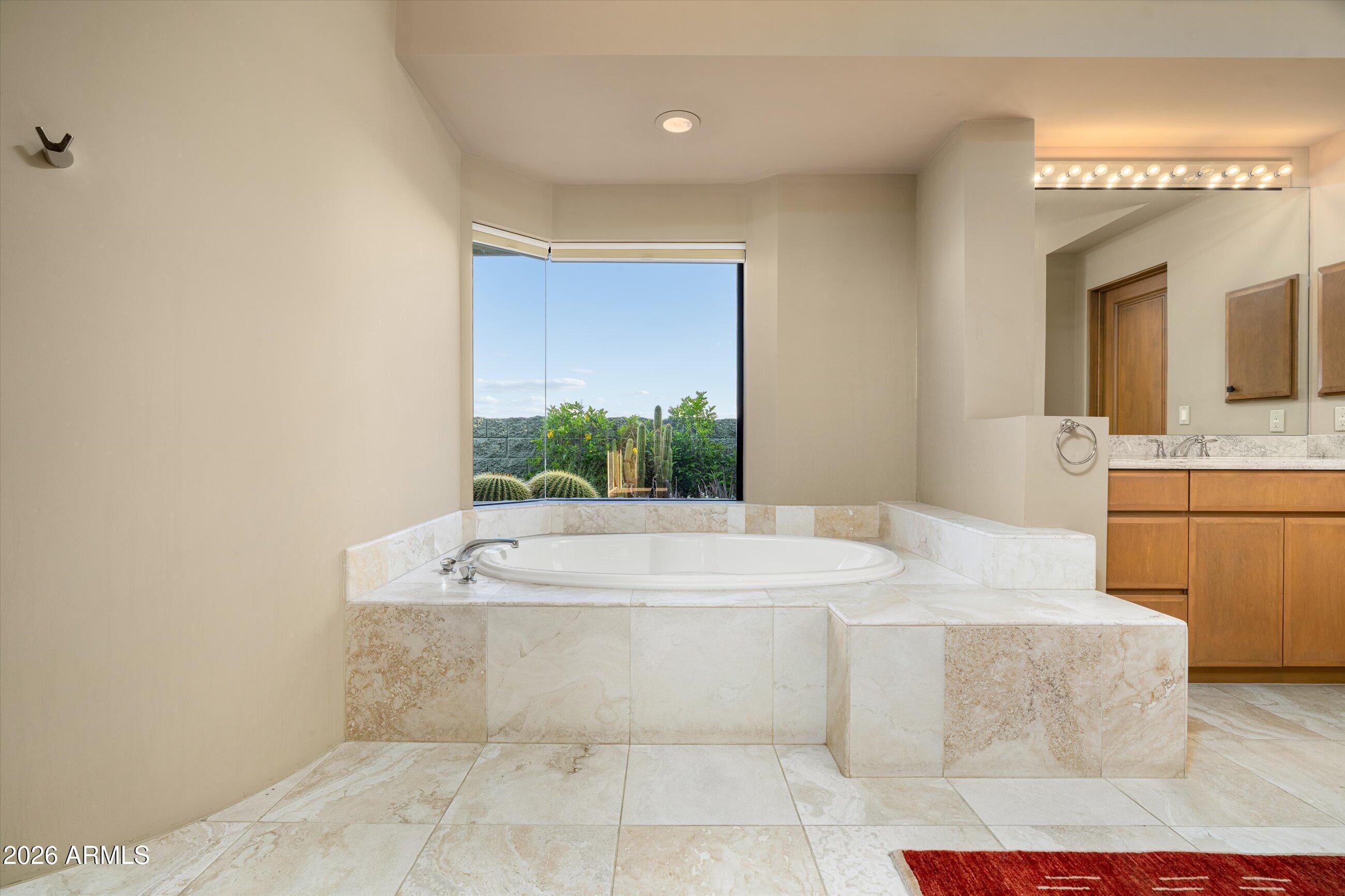 11025 E HONEY MESQUITE Drive