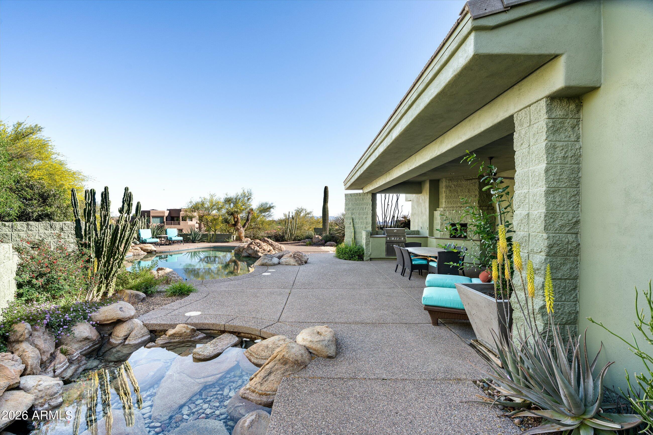 11025 E HONEY MESQUITE Drive