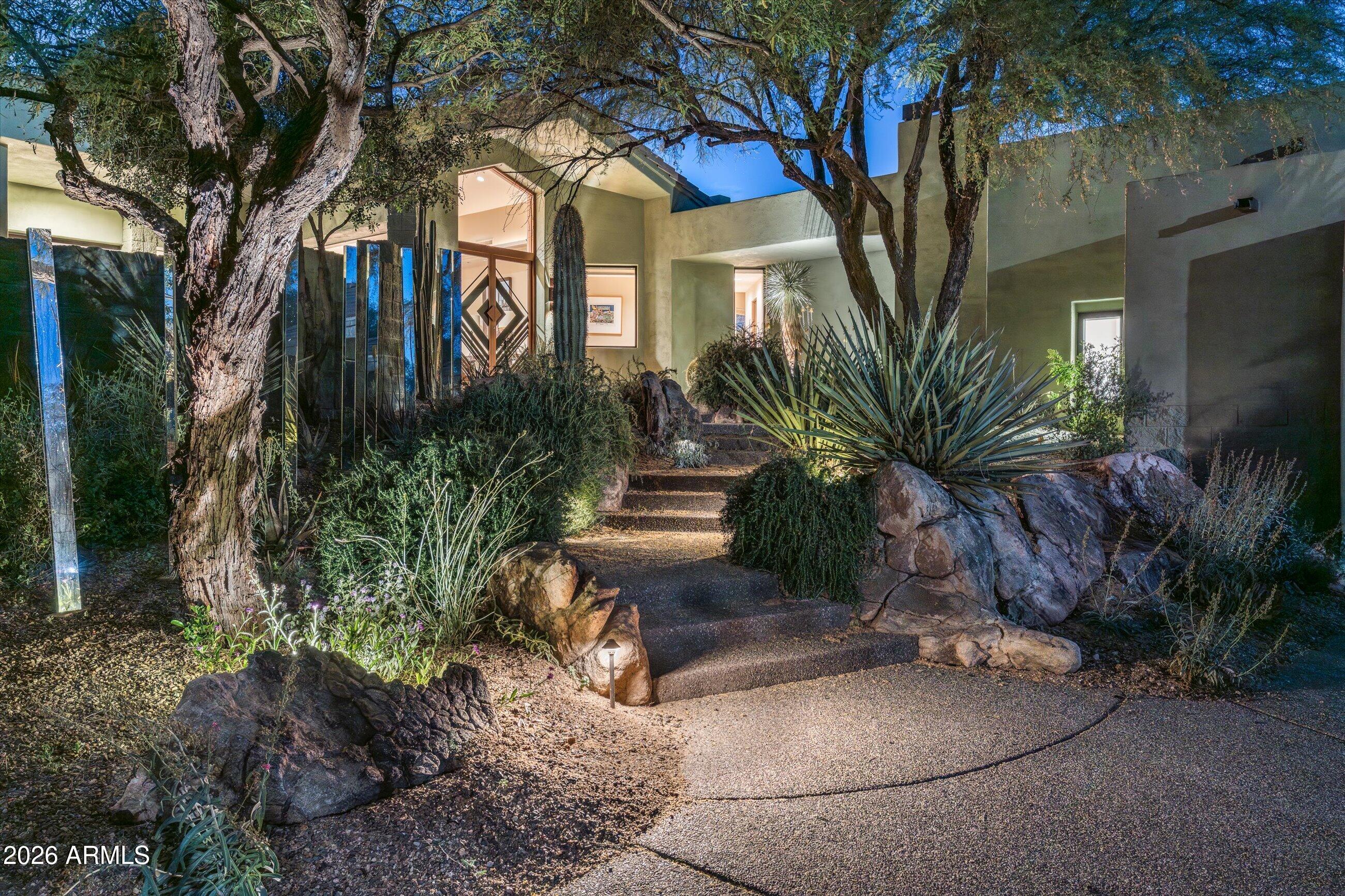 11025 E HONEY MESQUITE Drive