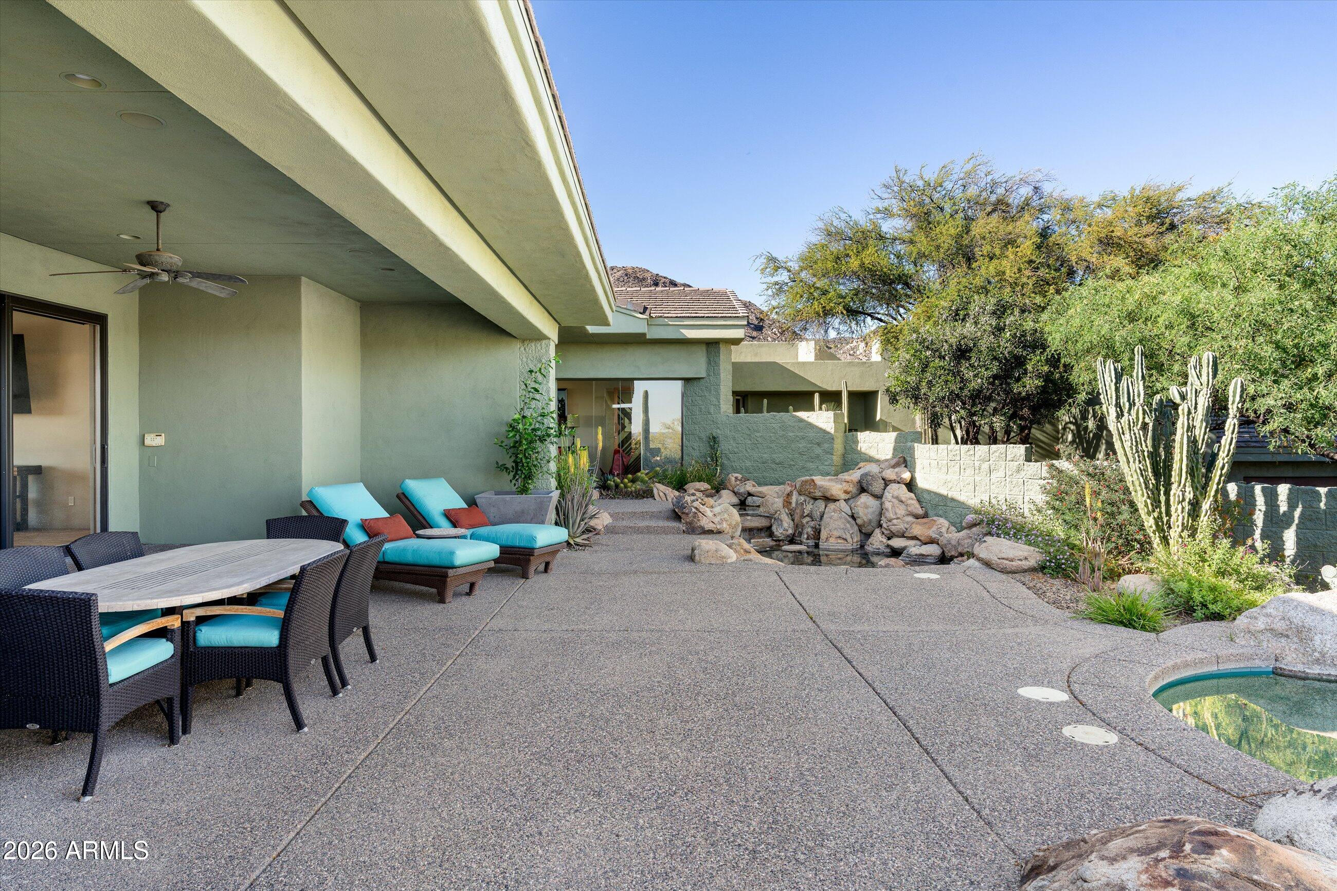 11025 E HONEY MESQUITE Drive