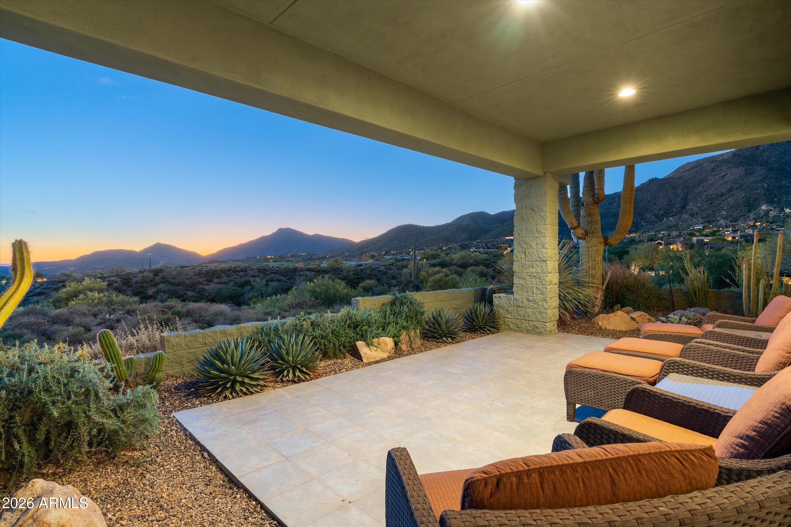 11025 E HONEY MESQUITE Drive