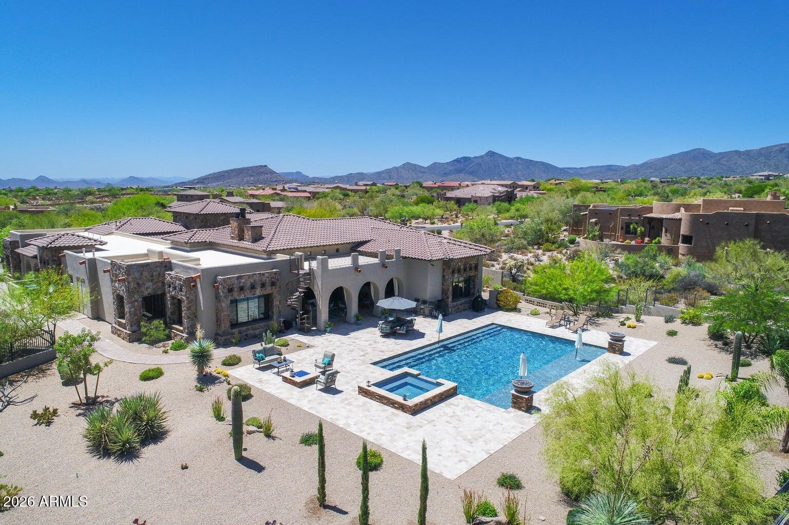 37911 N BOULDER VIEW Drive
