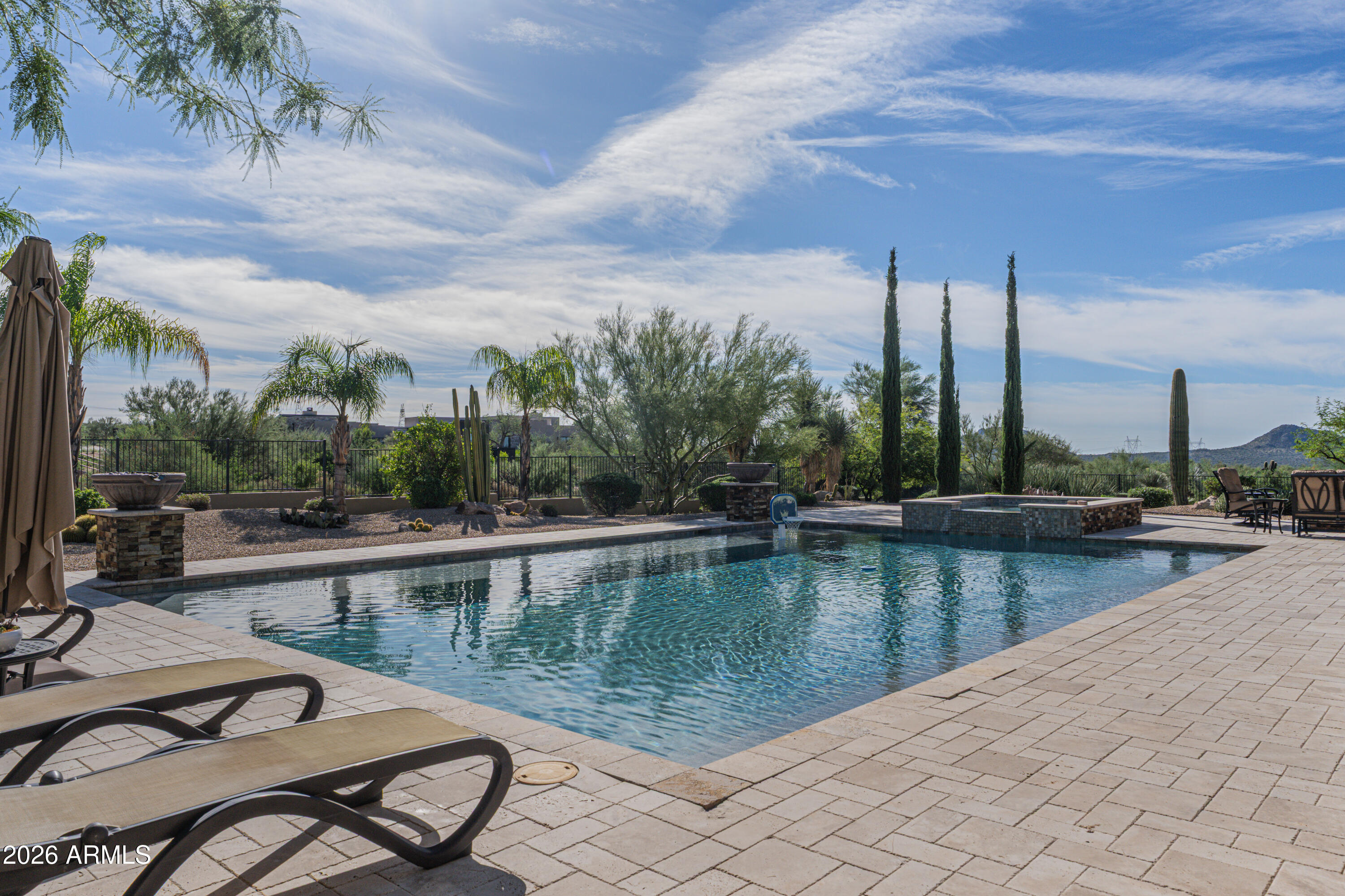 37911 N BOULDER VIEW Drive