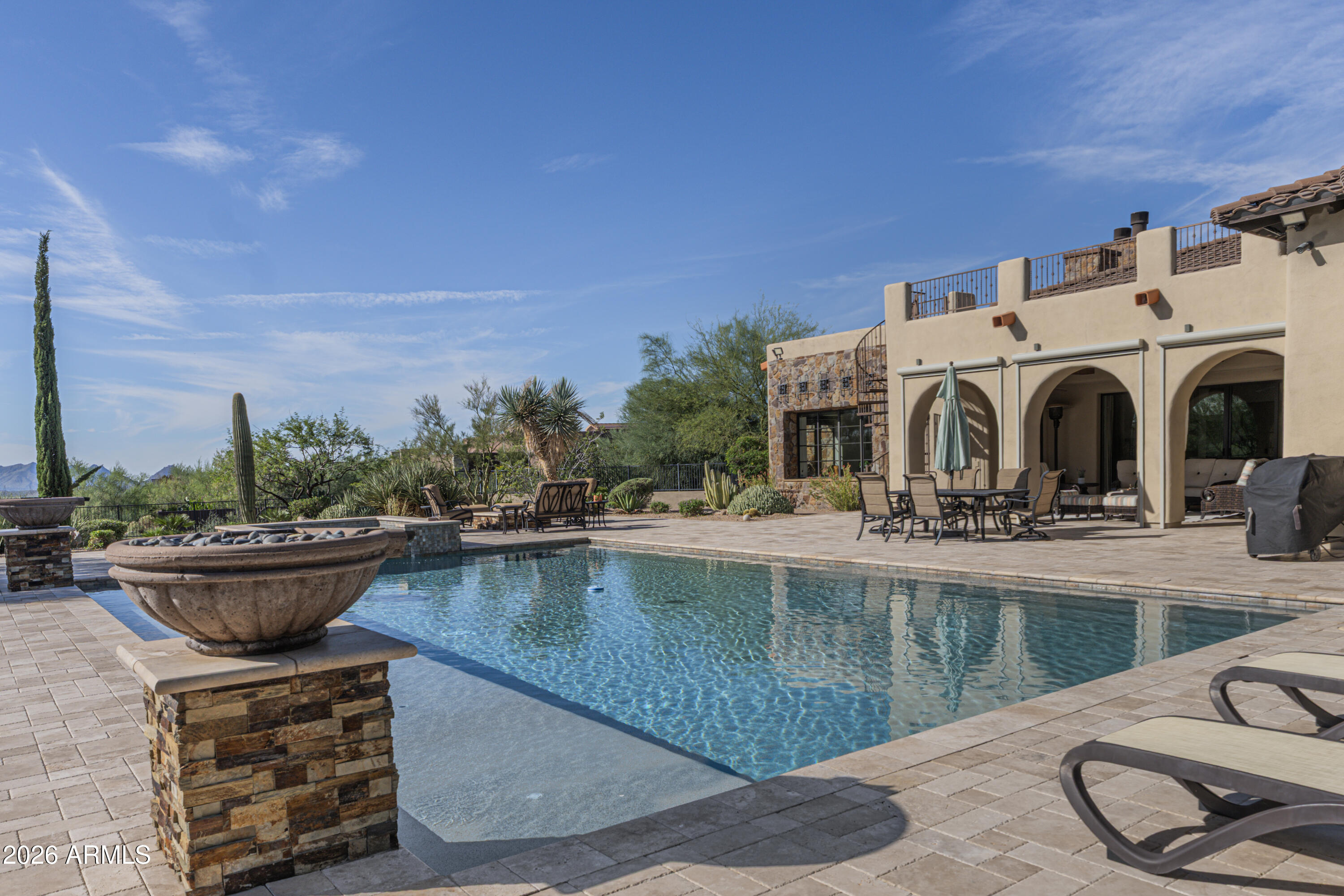 37911 N BOULDER VIEW Drive