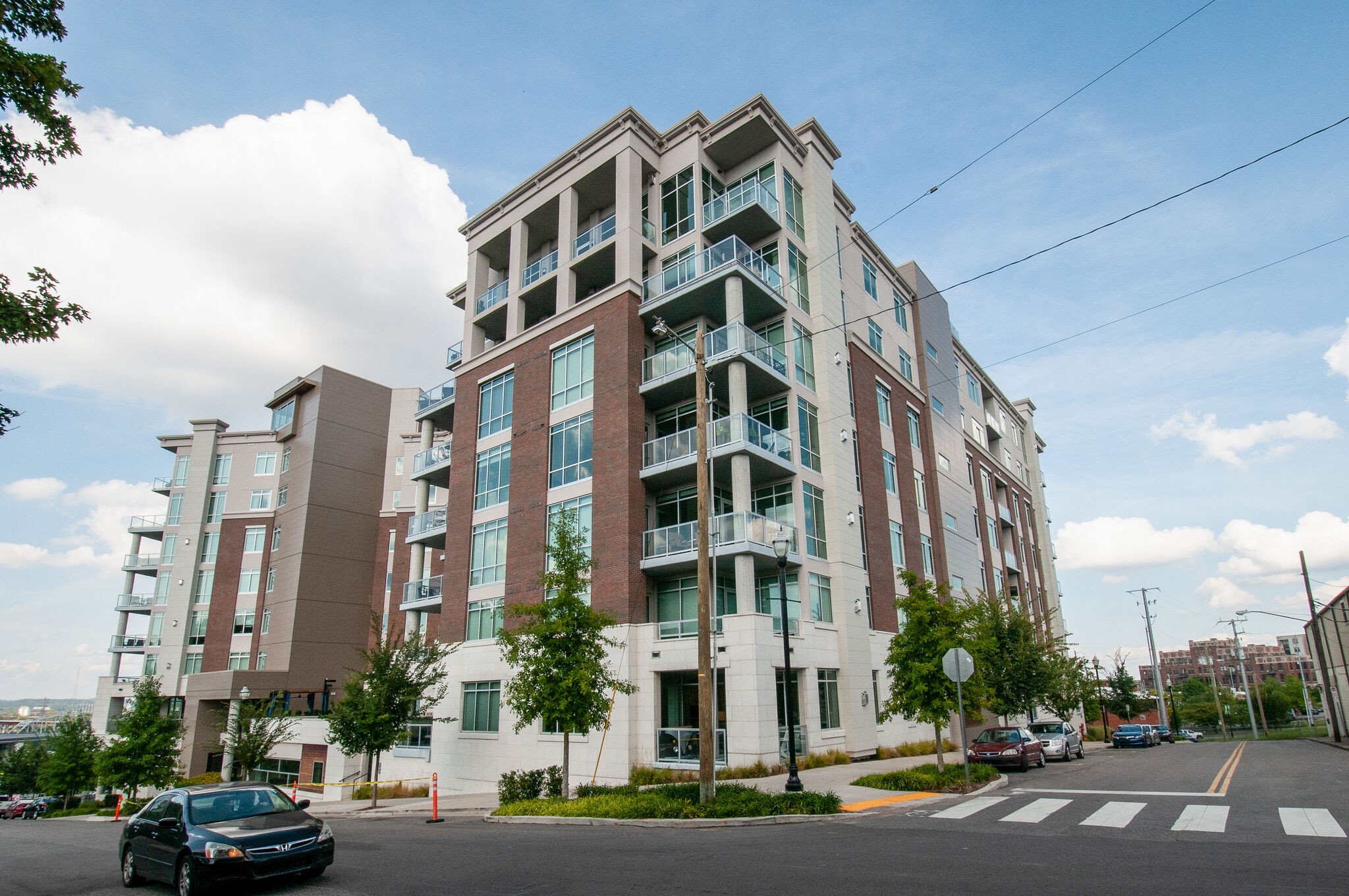20 Rutledge St Unit: 211