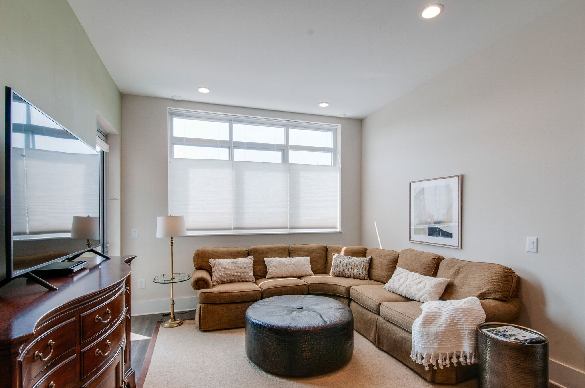 20 Rutledge St Unit: 211