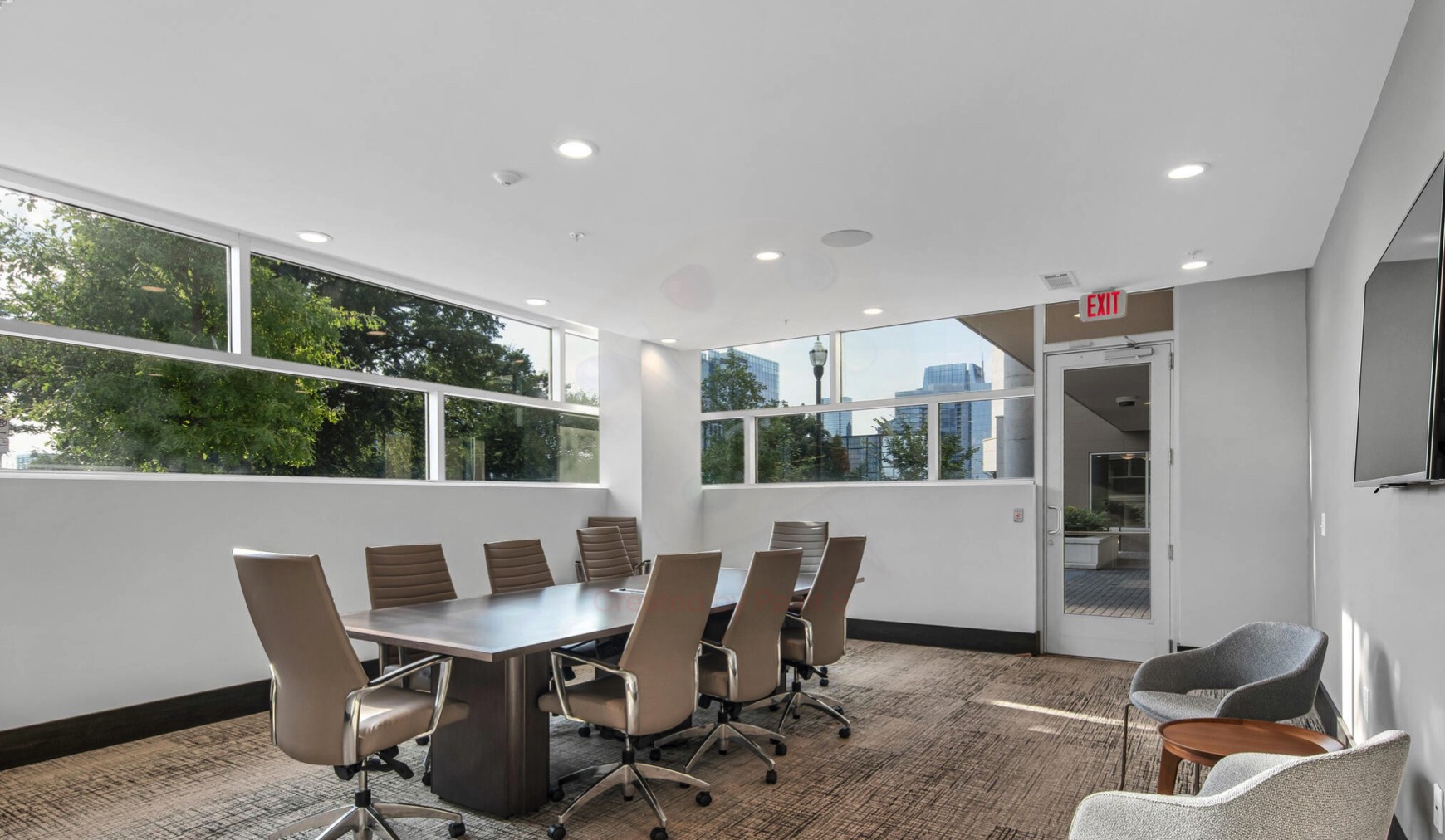 20 Rutledge St Unit: 211
