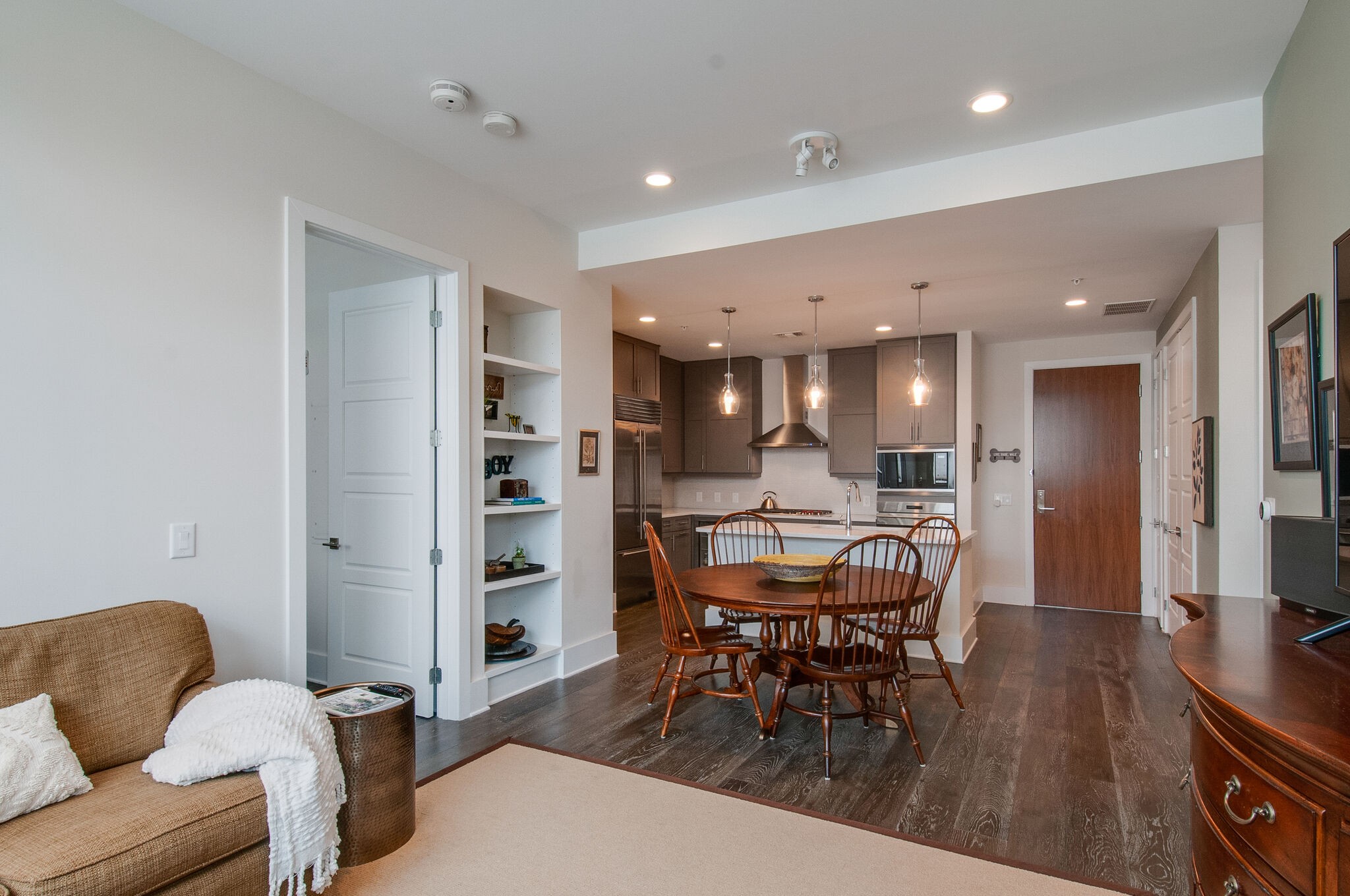 20 Rutledge St Unit: 211