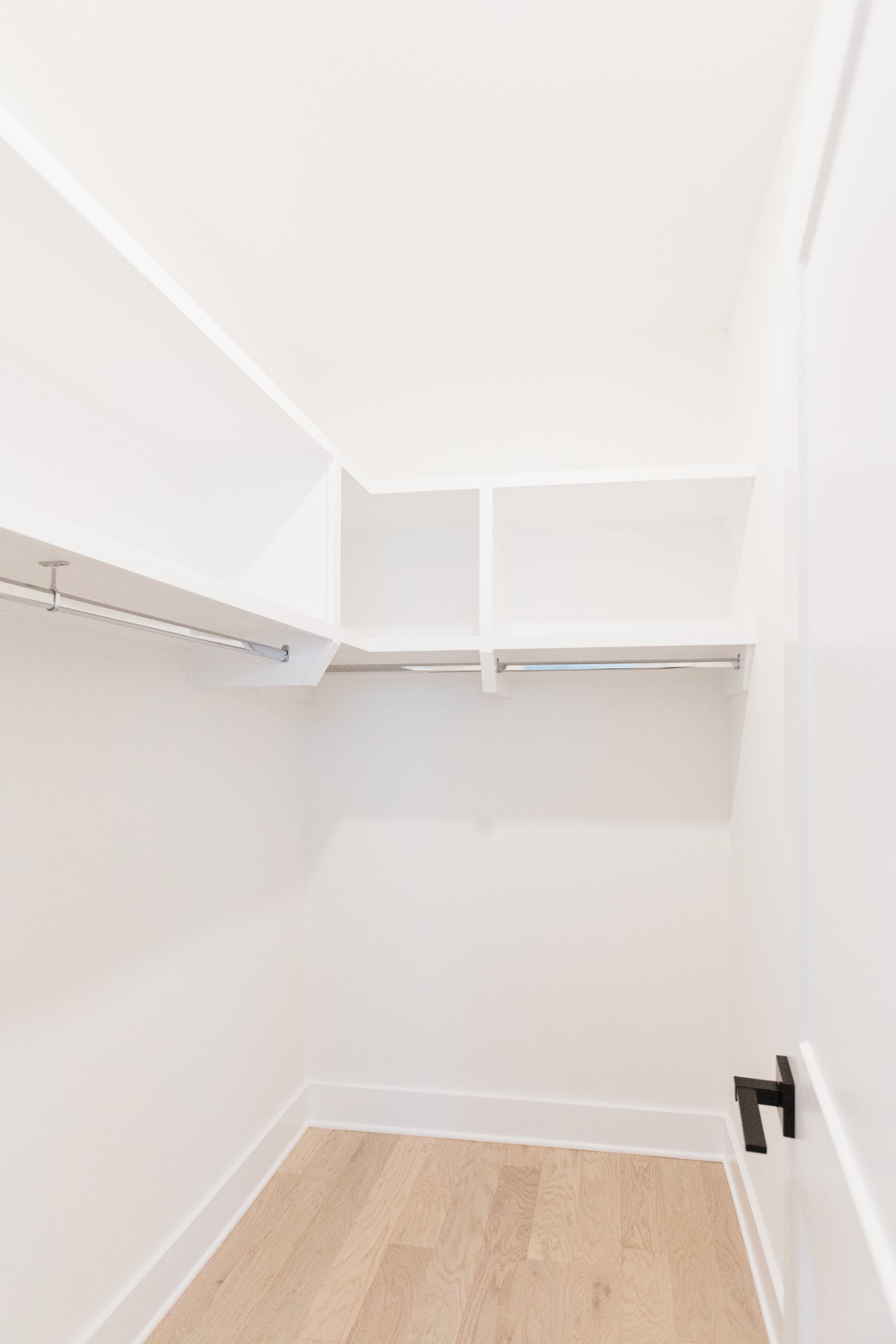 1011 44th Ave N Unit: 8
